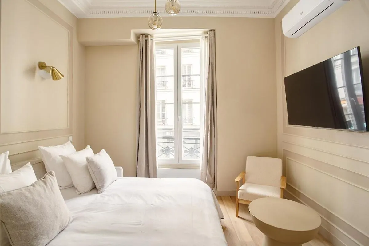 The Edouard VII Suite Paris 0*,  France