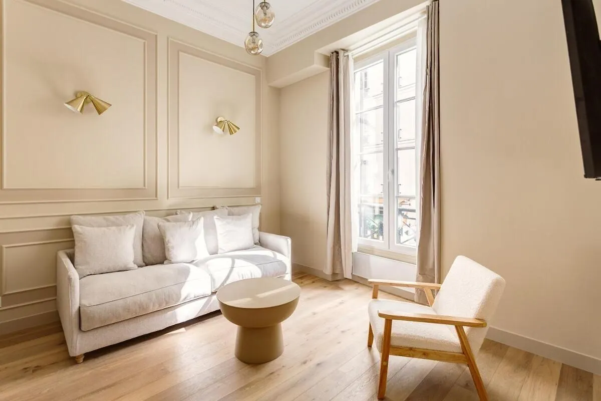Apartment The Edouard VII Suite Paris France
