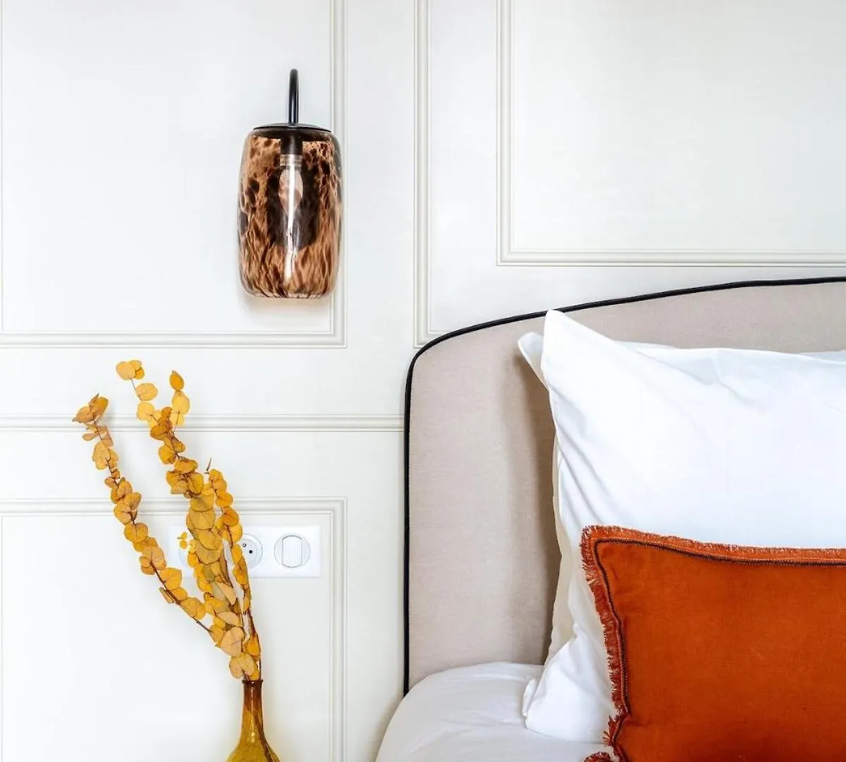 The Edouard VII Suite Paris Apartment