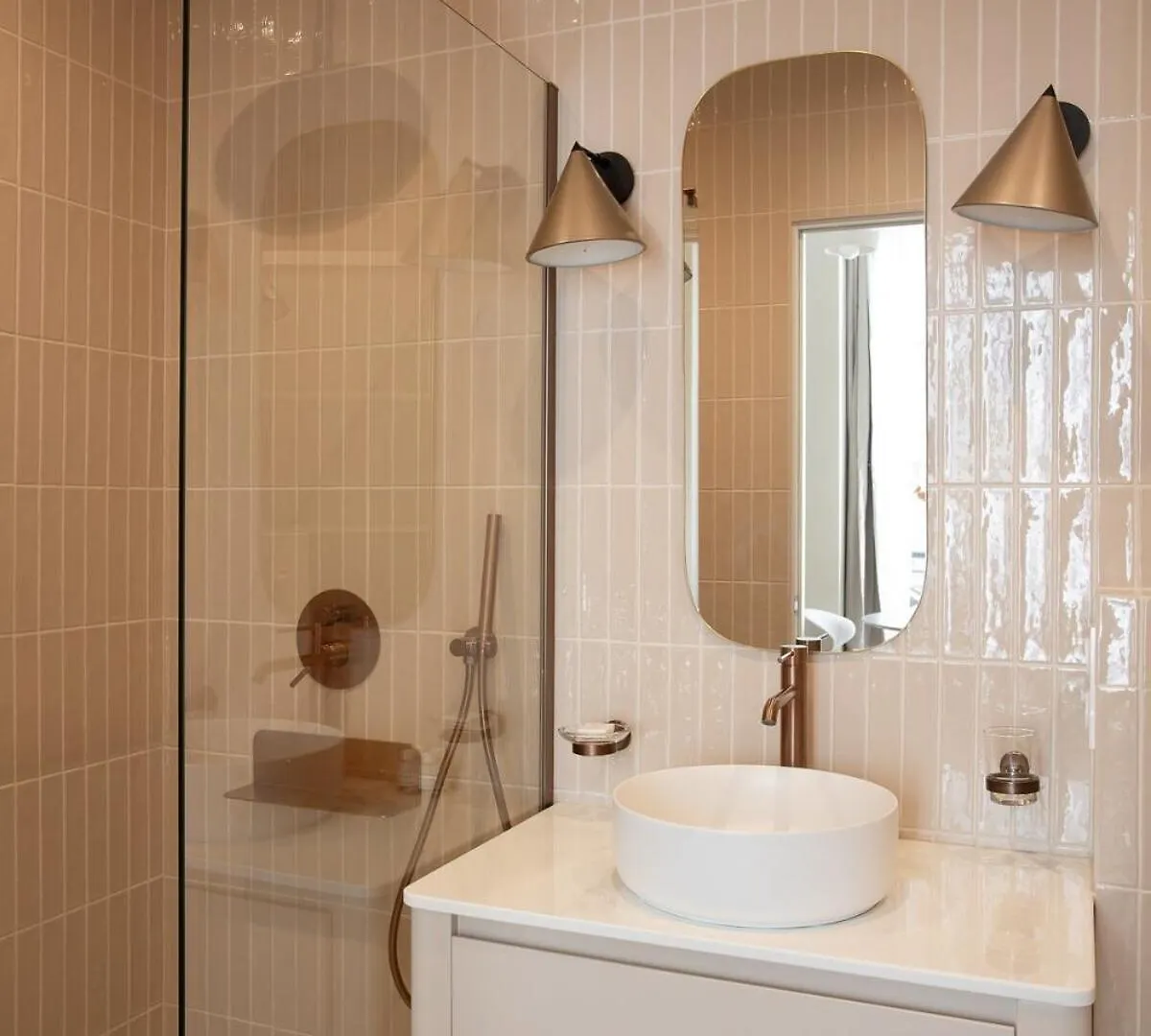 The Edouard VII Suite Paris Apartment